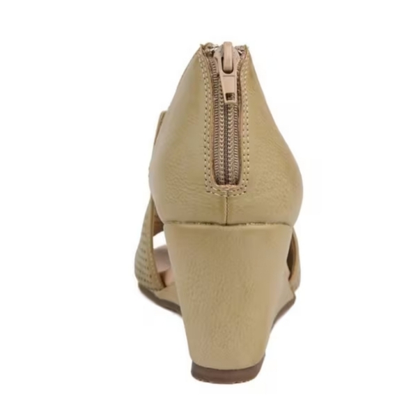 Women's Journee Collection Aretha Wedges - Picture 5 of 7